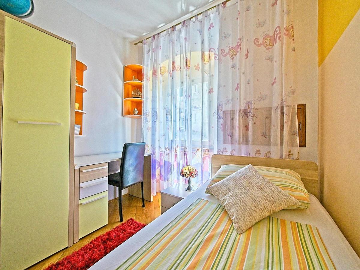 Nina Apartment Split Buitenkant foto
